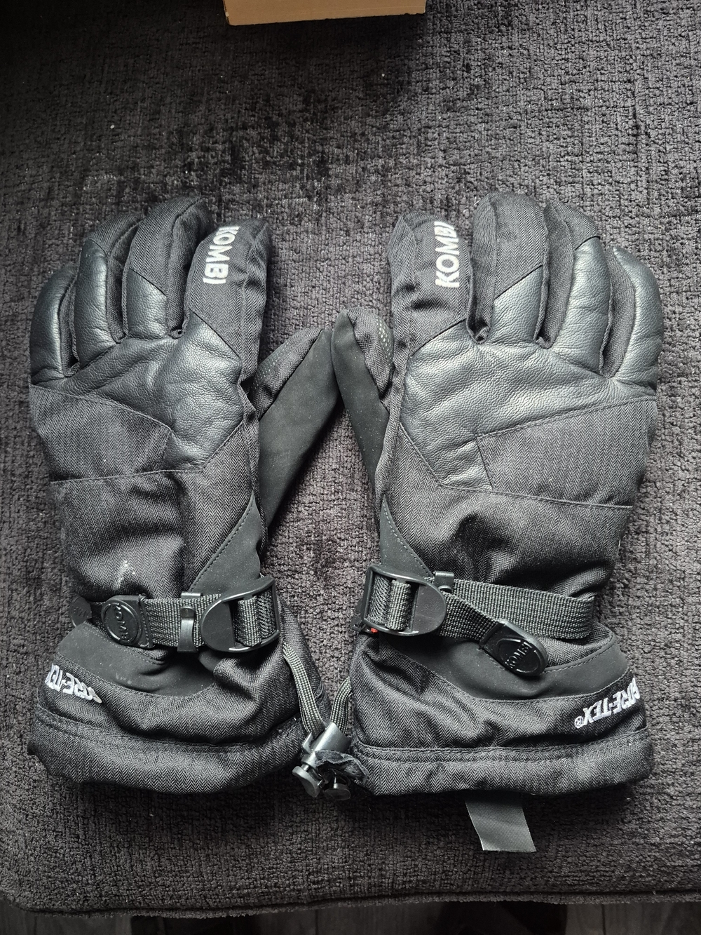 Kombi "The Timeless" Women's GORE-TEX Ski Gloves - Size Large